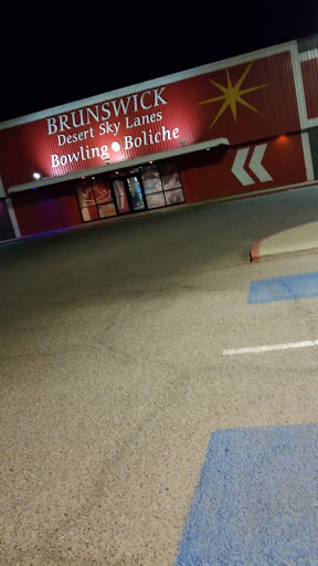 Bowling Alley «Brunswick Zone Desert Sky Lanes», reviews and photos, 7241 W Indian School Rd, Phoenix, AZ 85033, USA