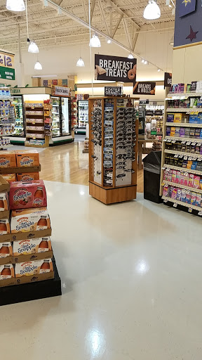 Grocery Store «Giant Food Stores», reviews and photos, 397 Baltimore Rd, Shippensburg, PA 17257, USA