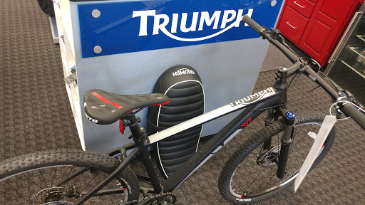 BMW Motorcycle Dealer «Engle Motors», reviews and photos, 6633 E Truman Rd, Kansas City, MO 64126, USA