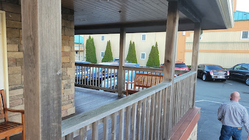 Cafe «The Good Harvest Cafe», reviews and photos, 575 US Hwy 101 S, Crescent City, CA 95531, USA