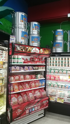 Produce Market «El Ranchito», reviews and photos, 561 E Cass St, Joliet, IL 60432, USA