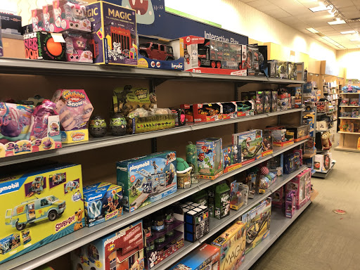 Book Store «Barnes & Noble», reviews and photos, 960 S Colorado Blvd, Glendale, CO 80246, USA