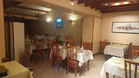 Atmosphère du Restaurant Les Quat'z Assiettes à Smarves - n°4