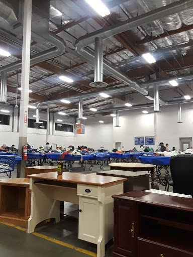 Non-Profit Organization «Goodwill Outlet», reviews and photos, 5950 NE 122nd Ave, Portland, OR 97230, USA