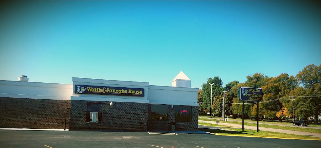 Waffle & Pancake House 63834