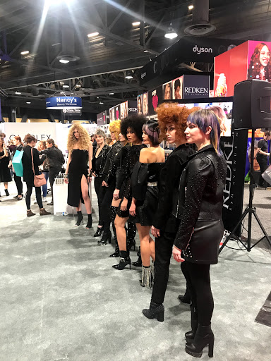 Beauty Salon «Carmen & Co Black Hair Care», reviews and photos, 6047 Tampa Ave # 106, Tarzana, CA 91356, USA