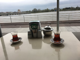IslaKöfte SakaryaPark Kahvaltı Cafe