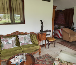 Deja Vu Equestrian Cottages & De Hoft Restaurant photo