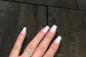 LY Nails image