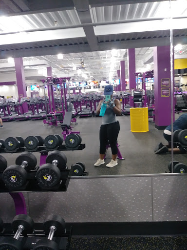 Shopping Mall «Dutch Square Mall», reviews and photos, 421 Bush River Rd, Columbia, SC 29210, USA