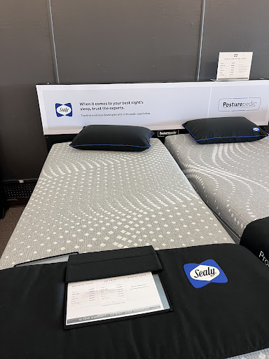 Furniture Store «Value City Furniture», reviews and photos, 6520 Carlisle Pike #400, Mechanicsburg, PA 17050, USA