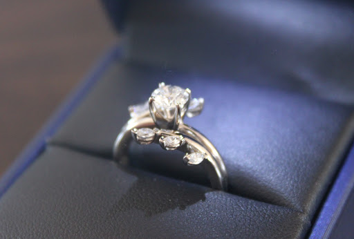 Jewelry Appraiser «Boudreau Jewelers & Gallery», reviews and photos, 2001 E Lohman Ave, Las Cruces, NM 88001, USA