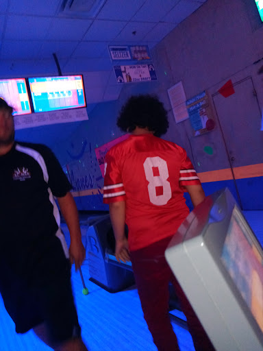Bowling Alley «Al-Mar Lanes», reviews and photos, 1010 N Main St, Bowling Green, OH 43402, USA