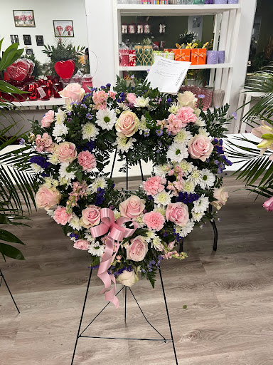 Florist «F & S FLOWERS DESIGN LLC», reviews and photos, 1799 N State Rd 7, Margate, FL 33063, USA