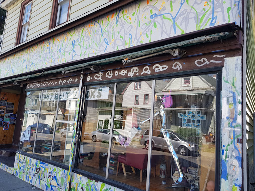 Book Store «Rust Belt Books», reviews and photos, 415 Grant St, Buffalo, NY 14213, USA