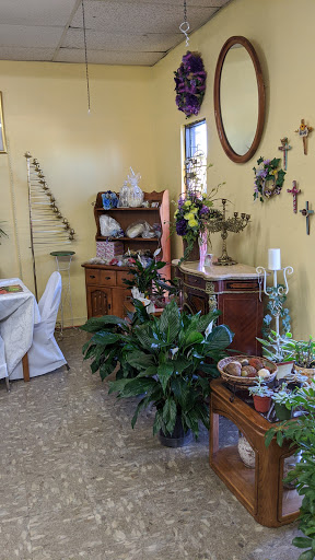 Florist «Angel Blooms Florist», reviews and photos, 2026 SW Loop 410, San Antonio, TX 78227, USA