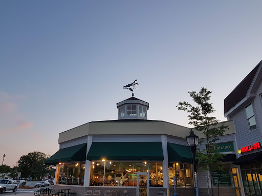 Shopping Mall «Fox Run Mall», reviews and photos, 25-55 Welles St, Glastonbury, CT 06033, USA