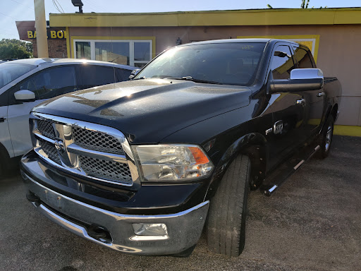 Used Car Dealer «DriveTime Used Cars», reviews and photos, 821 E Division St, Arlington, TX 76011, USA