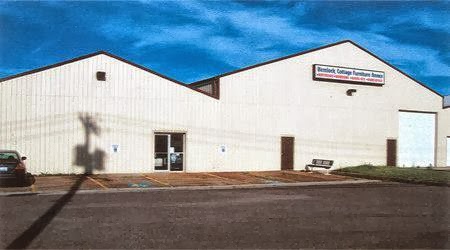 Gift Shop «Hemlock Cottage Furniture», reviews and photos, 601 S Main St, Wellington, OH 44090, USA