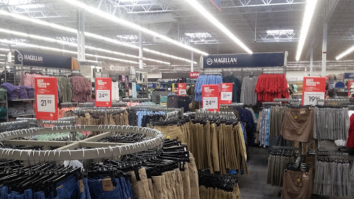 Sporting Goods Store «Academy Sports + Outdoors», reviews and photos, 6425 Garth Rd, Baytown, TX 77521, USA
