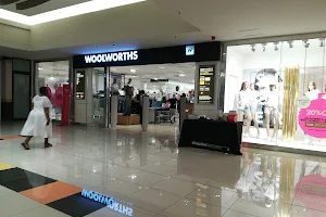 Woolworths Mall @ Carnival image