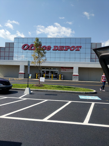 Office Supply Store «Office Depot», reviews and photos, 480 S Cedar Crest Blvd, Allentown, PA 18104, USA