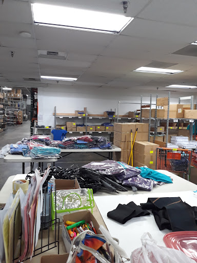 Uniform Store «Scrub Pro Uniforms & Alko Clothing Outlet», reviews and photos, 8801 Kelso Dr, Baltimore, MD 21221, USA