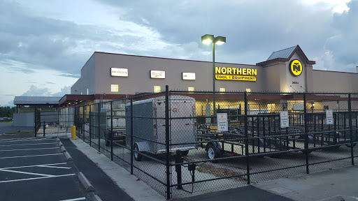 Tool Store «Northern Tool + Equipment», reviews and photos, 3906 W Hillsborough Ave, Tampa, FL 33614, USA