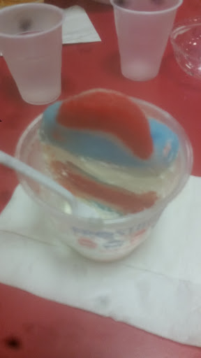 Ice Cream Shop «Frostbites Crepes & Frozen Delights», reviews and photos, 1827 Ximeno Ave, Long Beach, CA 90815, USA