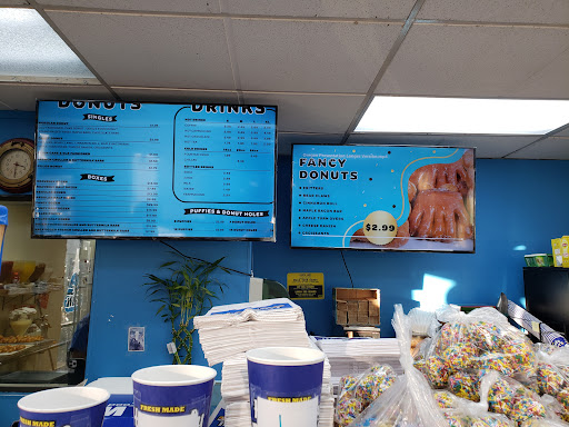 Donut Shop «Heavenly Donuts», reviews and photos, 1915 N Lombard St, Portland, OR 97217, USA