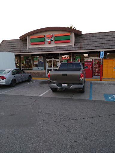 7-Eleven