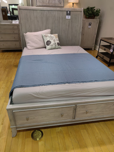 Furniture Store «American Signature Furniture», reviews and photos, 5455 University Pkwy, University Park, FL 34201, USA