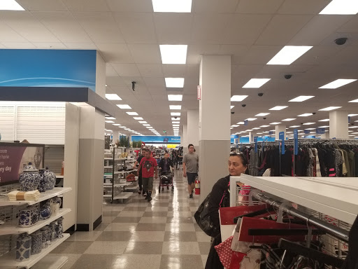 Department Store «Sears», reviews and photos, 12121 Victory Blvd, North Hollywood, CA 91606, USA