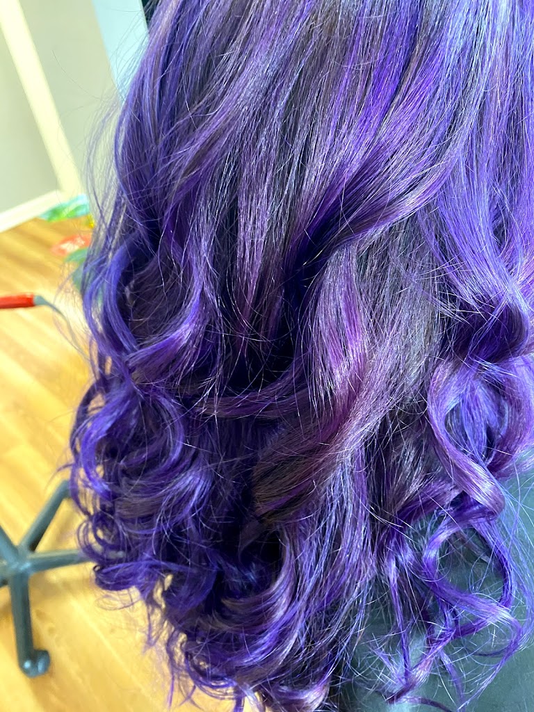 Island Hair Studio 14072
