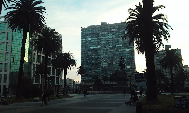 Edificio Ciudadela - Arquitecto: Raúl Sichero - Montevideo
