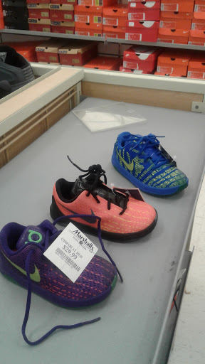 Department Store «Marshalls», reviews and photos, 13200 Middlebelt Rd, Livonia, MI 48154, USA