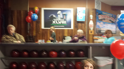 Bowling Alley «Laurel Lanes», reviews and photos, 108 W 8th St, Port Angeles, WA 98362, USA