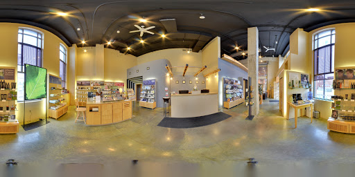 Hair Salon «Zen Salon & Spa», reviews and photos, 4 S Linn St, Iowa City, IA 52240, USA