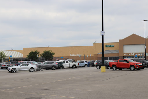 Department Store «Walmart Supercenter», reviews and photos, 8315 W Farm to Market Rd 78, Converse, TX 78109, USA