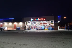 Holiday Stationstores image