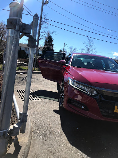 Car Wash «Rainbow Car Wash», reviews and photos, 225 W Old Country Rd, Hicksville, NY 11801, USA