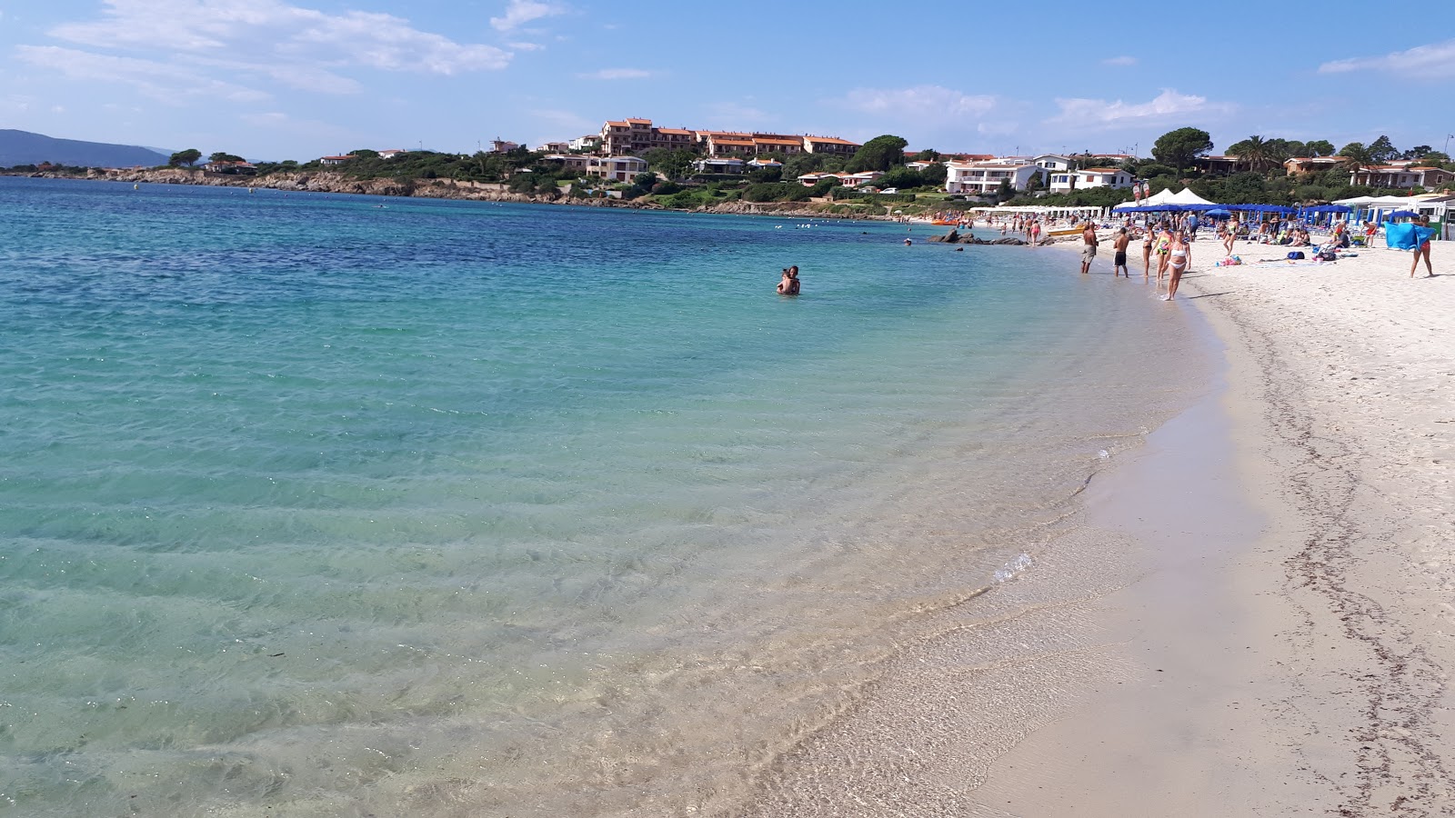 Foto de Spiaggia di Cala Sabina com alto nível de limpeza