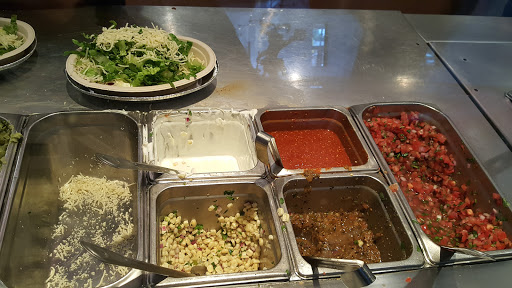 Mexican Restaurant «Chipotle Mexican Grill», reviews and photos, 900 N Austin Ave, Georgetown, TX 78628, USA