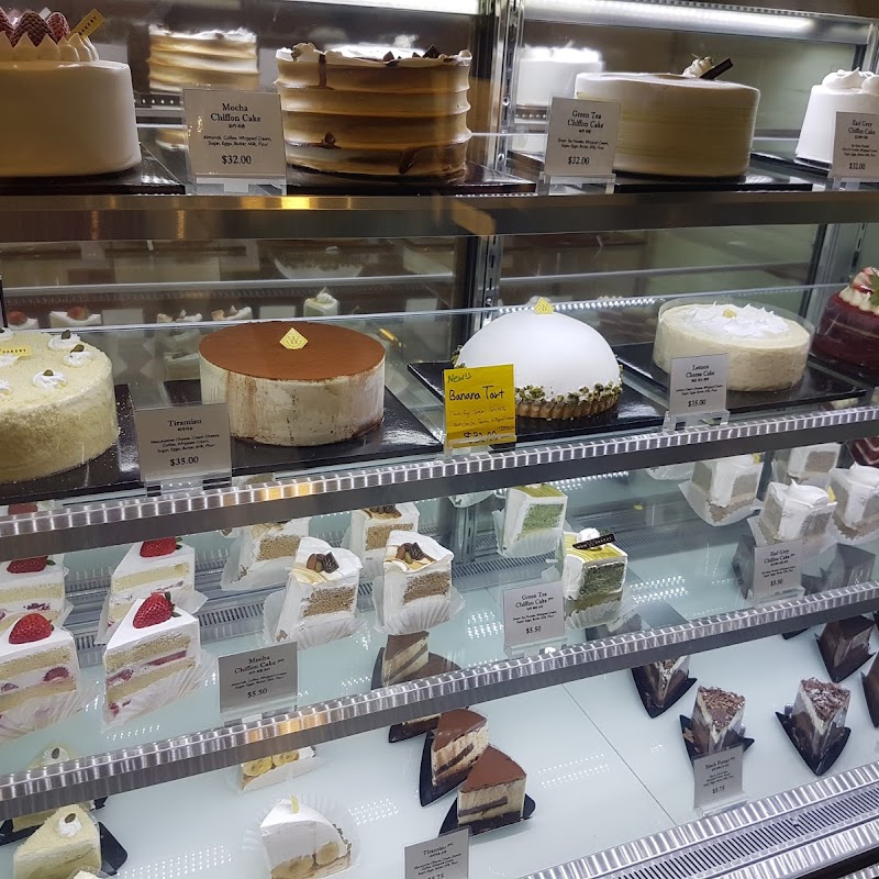 WOW Bakery (CF Chinook Centre)