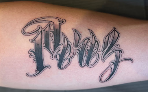 Explore raven tattoo ideas, creative tattoo ideas in Las Vegas, available at Club Tattoo The Venetian Grand Canal Shoppes