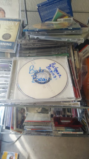 Thrift Store «Goodwill - McColl (Edinburg)», reviews and photos, 1561 S McColl Rd, Edinburg, TX 78539, USA