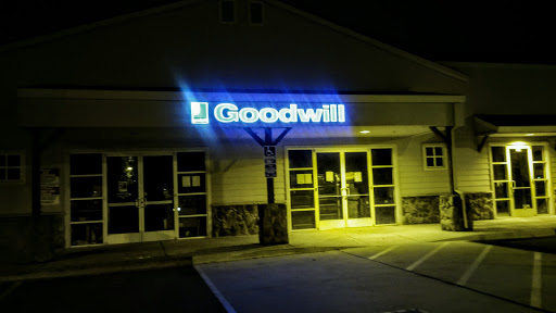 Thrift Store «Goodwill - Redwood Empire», reviews and photos, 6450 Hembree Ln, Windsor, CA 95492, USA