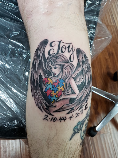 Tattoo and Piercing Shop «Cherry Hill Tattoo Co. Of Bonita Springs», reviews and photos, 3465 Bonita Beach Rd SW Suite #4, Bonita Springs, FL 34134, USA