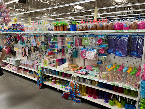 Dollar Store «Dollar Tree», reviews and photos, 25000 Blue Ravine Rd, Folsom, CA 95630, USA