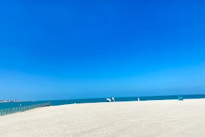 Mercato beach image